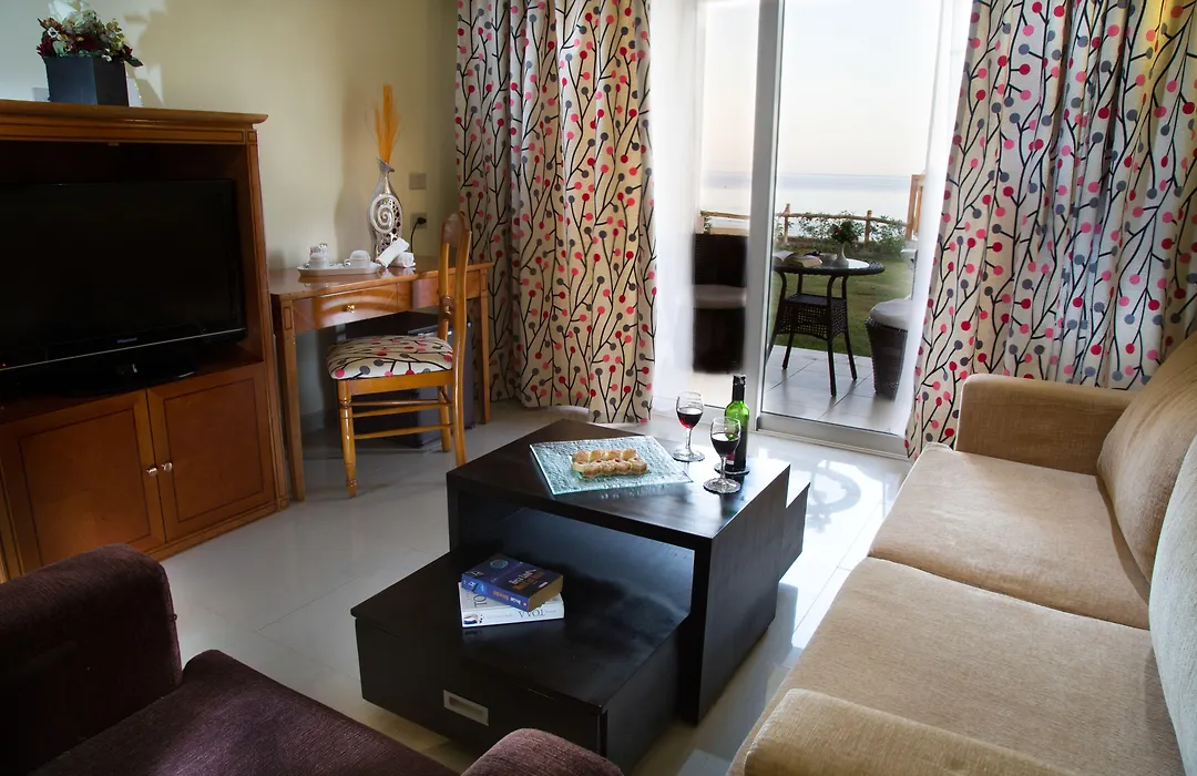Island View Resort-1